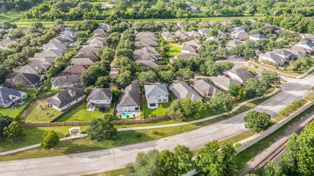 11010 S Auden Circle, Missouri City, TX 77459