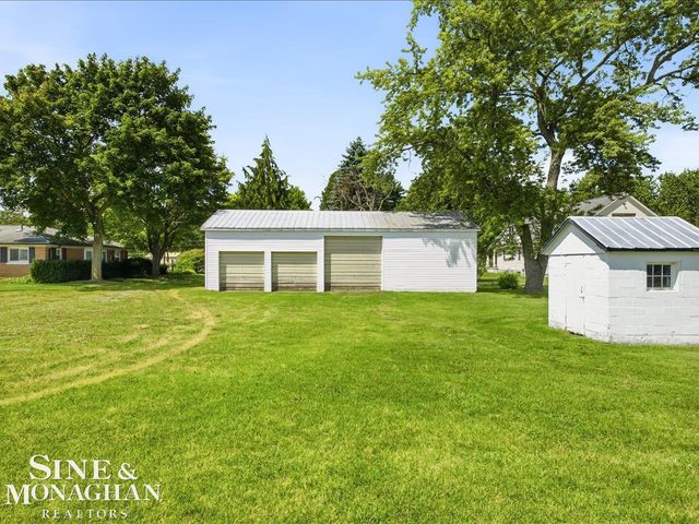 6639 Fred W Moore Highway, China Twp, MI 48054