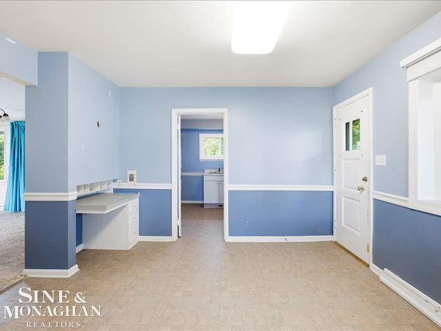 6639 Fred W Moore Highway, China Twp, MI 48054