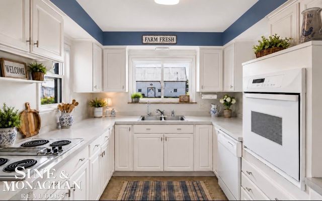6639 Fred W Moore Highway, China Twp, MI 48054