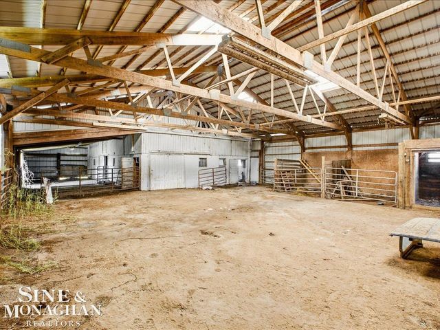6639 Fred W Moore Highway, China Twp, MI 48054