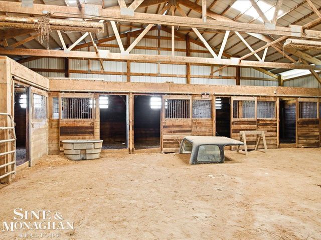 6639 Fred W Moore Highway, China Twp, MI 48054