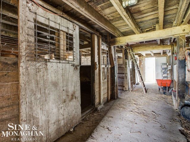 6639 Fred W Moore Highway, China Twp, MI 48054