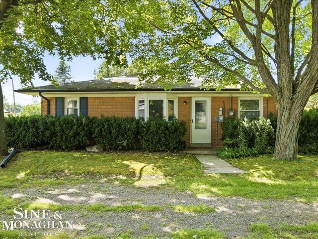 6639 Fred W Moore Highway, China Twp, MI 48054