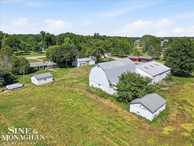 6639 Fred W Moore Highway, China Twp, MI 48054