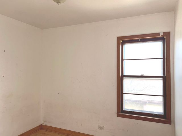 12557 Ann Street, Blue Island, IL 60406