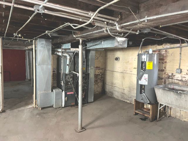 12557 Ann Street, Blue Island, IL 60406