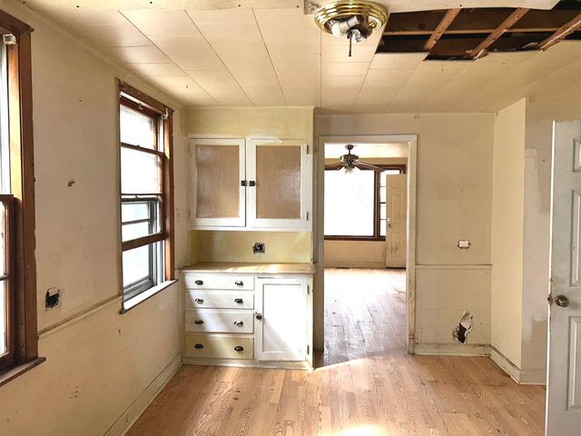 12557 Ann Street, Blue Island, IL 60406