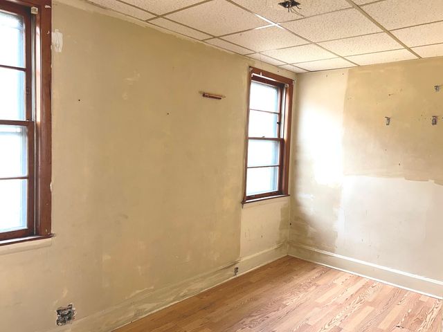 12557 Ann Street, Blue Island, IL 60406