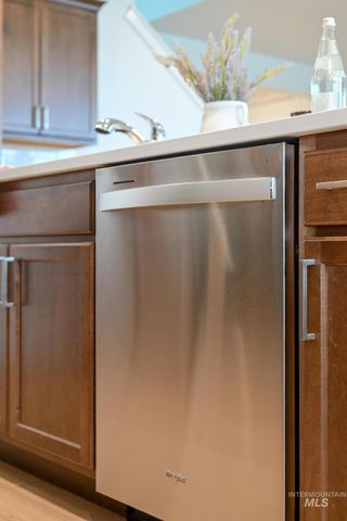 14720 Wing Spread Dr, Caldwell, ID 83607