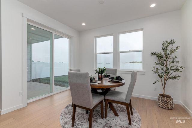 14720 Wing Spread Dr, Caldwell, ID 83607