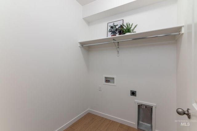 14720 Wing Spread Dr, Caldwell, ID 83607