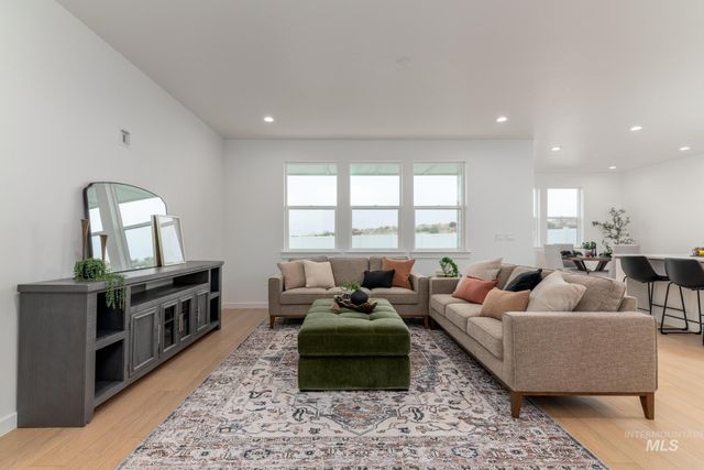 14720 Wing Spread Dr, Caldwell, ID 83607