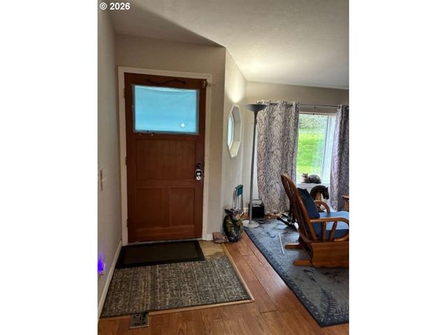 35370 MUDD Ln, Astoria, OR 97103