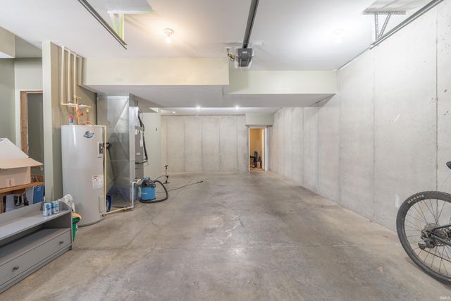 2602 S Addisyn Lane, Bloomington, IN 47403