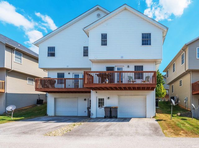 2602 S Addisyn Lane, Bloomington, IN 47403