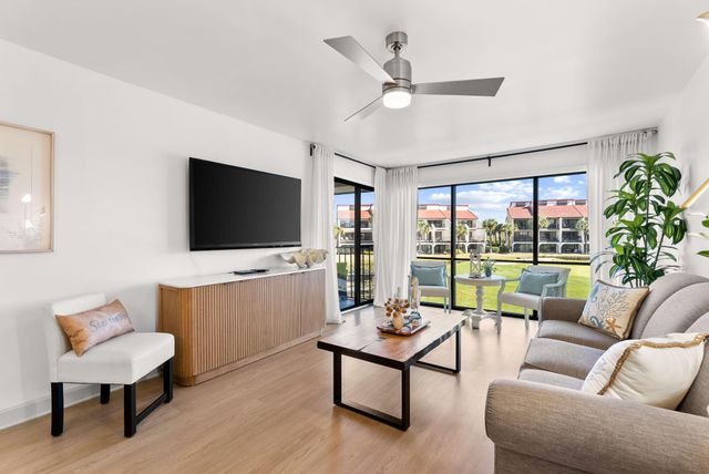 520 N Richard Jackson Boulevard UNIT 411, Panama City Beach, FL 32407