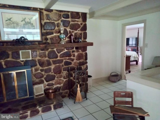 244 HARVEY RD, Chadds Ford, PA 19317