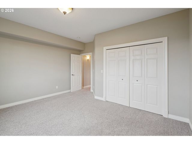 49 ESSEX Dr, Kelso, WA 98626