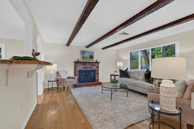 38 Twinbrook Avenue, Salem, NH 03079