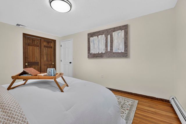 38 Twinbrook Avenue, Salem, NH 03079