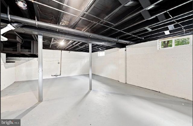 388 CLEVELAND AVE, West Berlin, NJ 08091