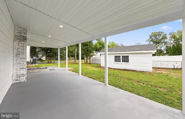 388 CLEVELAND AVE, West Berlin, NJ 08091
