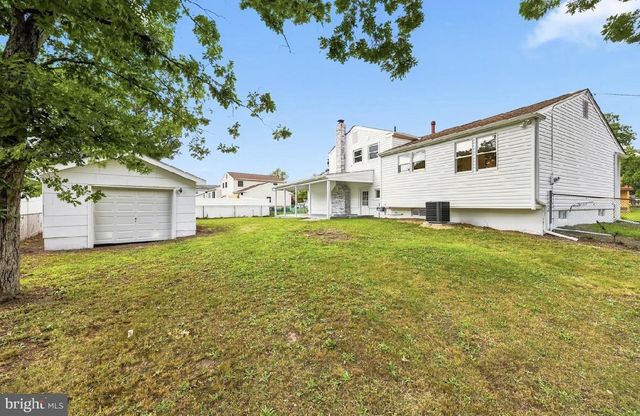 388 CLEVELAND AVE, West Berlin, NJ 08091