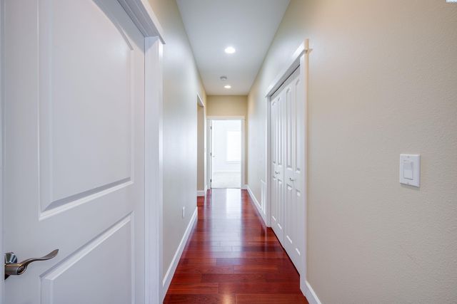 135 Osprey Ln, Pullman, WA 99163