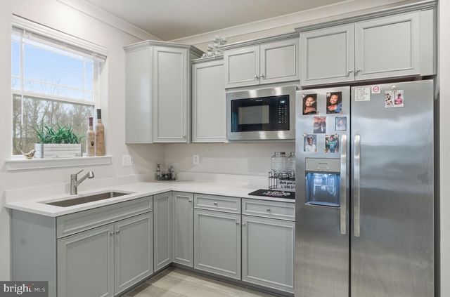 11101 APPLECROSS CT, White Plains, MD 20695