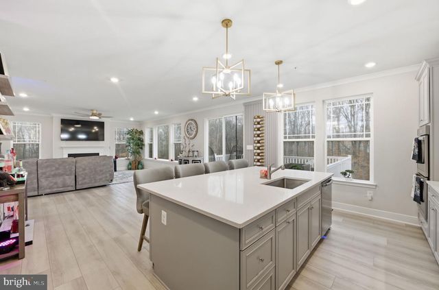 11101 APPLECROSS CT, White Plains, MD 20695