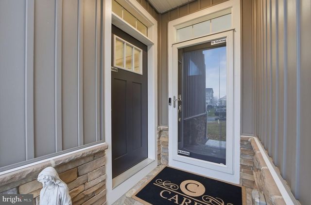 11101 APPLECROSS CT, White Plains, MD 20695