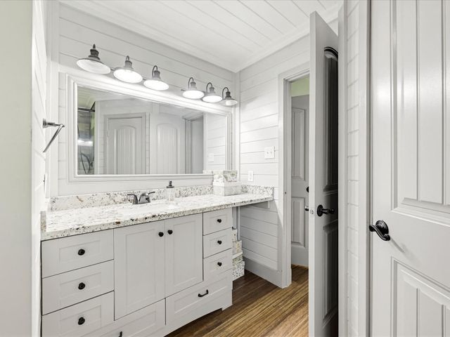 7477 Hidden Acres Drive, Cleveland, TX 77328