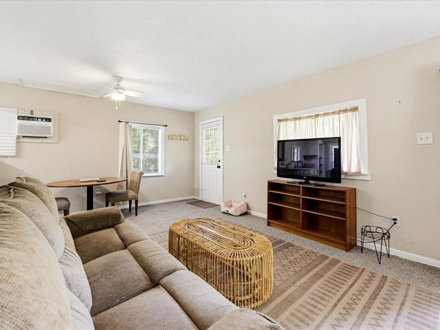 7477 Hidden Acres Drive, Cleveland, TX 77328
