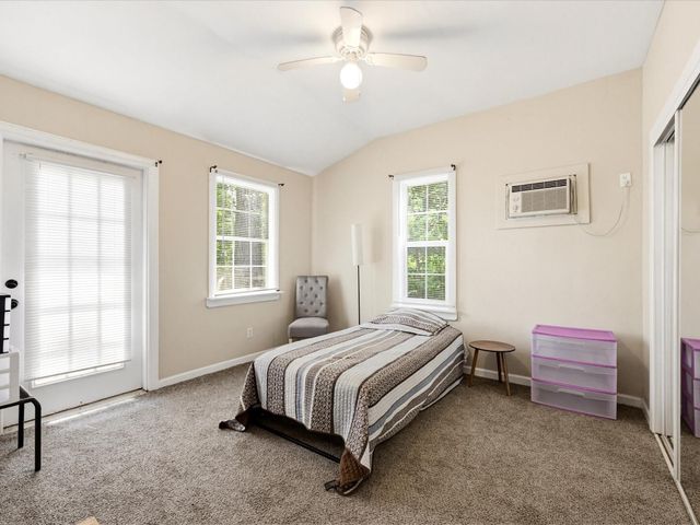 7477 Hidden Acres Drive, Cleveland, TX 77328