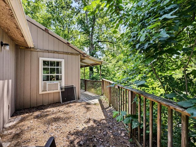 7477 Hidden Acres Drive, Cleveland, TX 77328