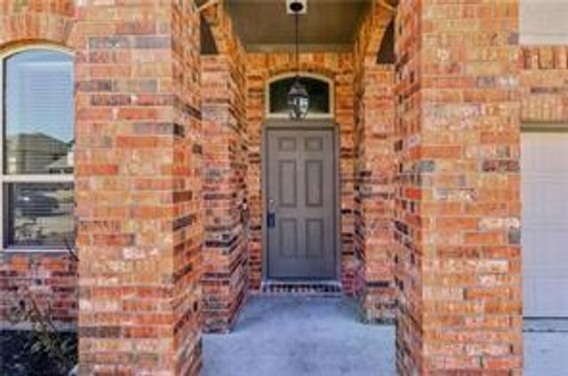 144 Pine Island LN, Leander, TX 78641