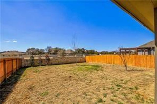 144 Pine Island LN, Leander, TX 78641
