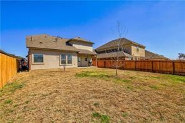 144 Pine Island LN, Leander, TX 78641