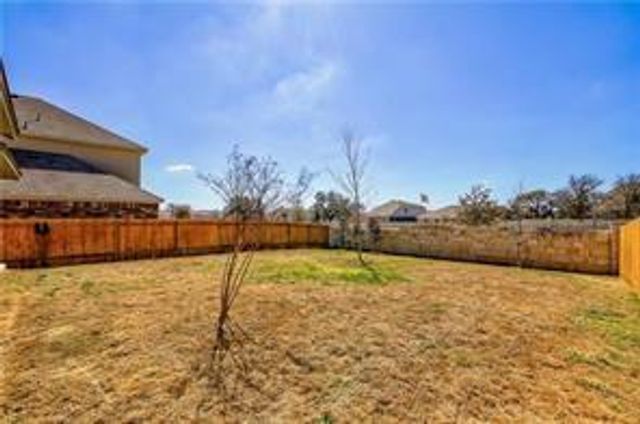 144 Pine Island LN, Leander, TX 78641