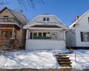 2057 N 32nd STREET #2057A, Milwaukee, WI 53208