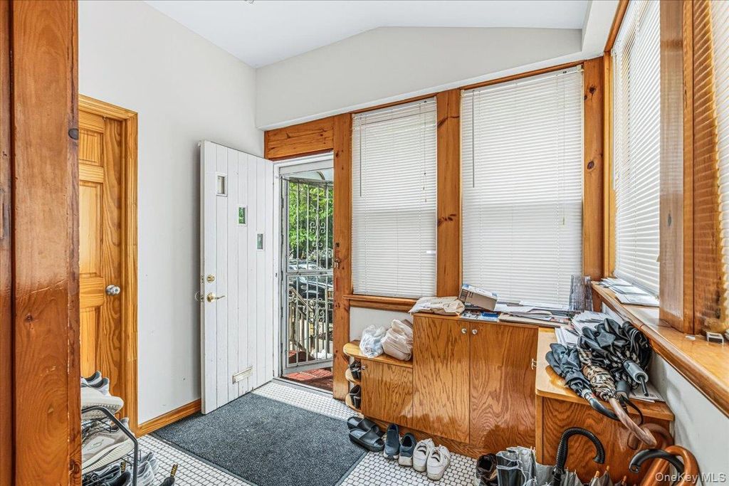 8605 79th Street, Woodhaven, NY 11421 — photo 4