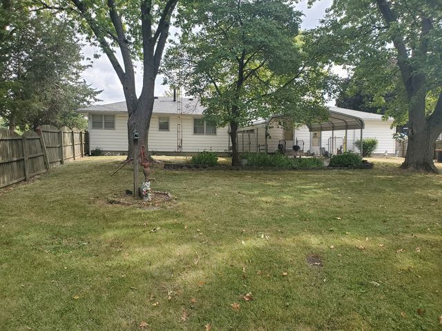 316 N Commerce Street, Gilman, IL 60938