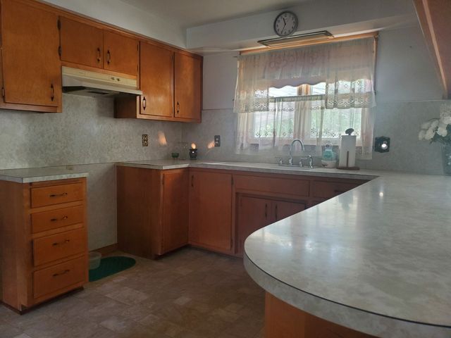 316 N Commerce Street, Gilman, IL 60938