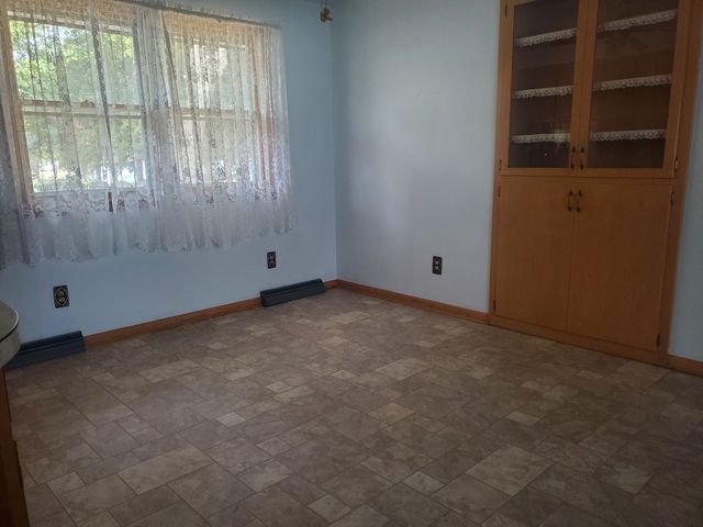 316 N Commerce Street, Gilman, IL 60938