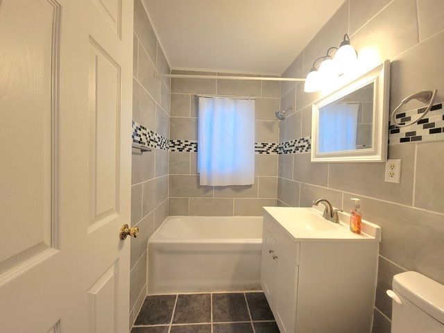 1357 Morgan Street, Joliet, IL 60436