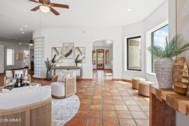 28401 N 55TH Street, Cave Creek, AZ 85331