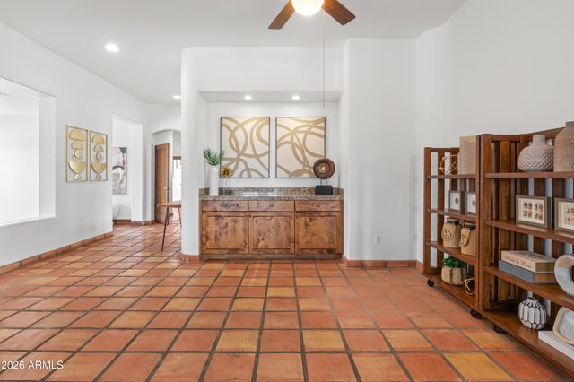 28401 N 55TH Street, Cave Creek, AZ 85331