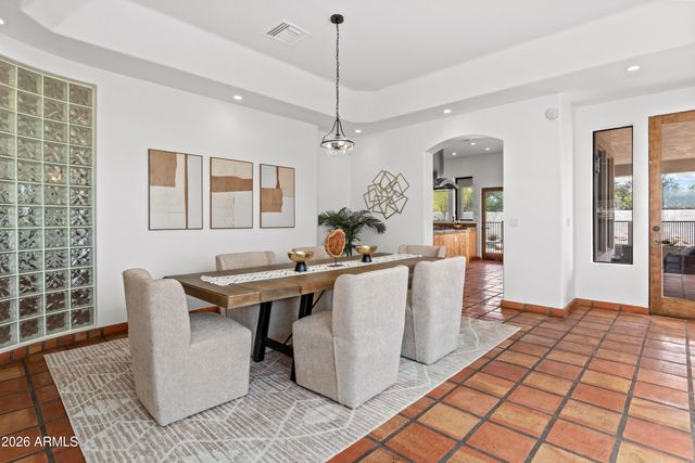 28401 N 55TH Street, Cave Creek, AZ 85331