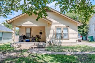 1709 E Chaffin Street, Sherman, TX 75090